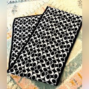 Super cute Coach scarf. Long! Reversible!